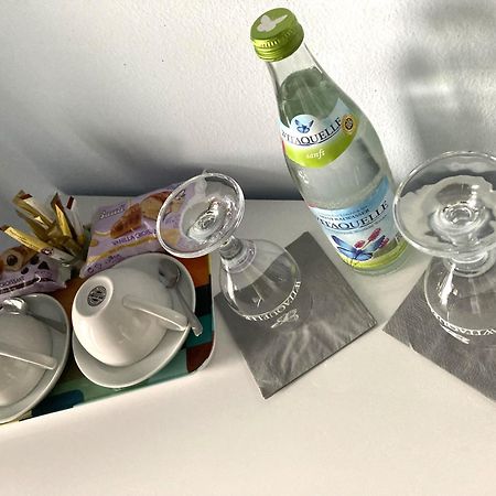 Das SinGold Hotel mit Highspeed WLAN und digitalem Schlüssel Email Adresse erforderlich Schwabmunchen Exterior foto