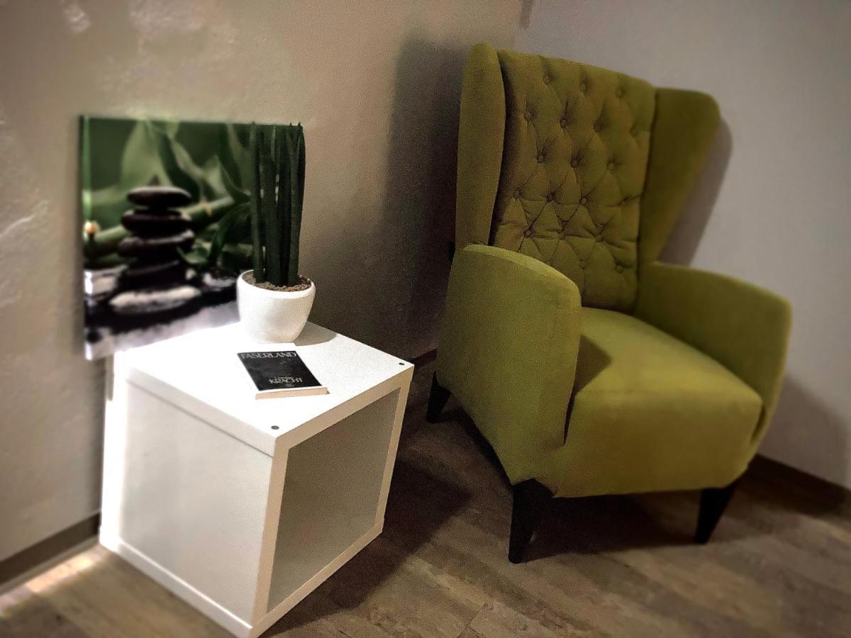 Das SinGold Hotel mit Highspeed WLAN und digitalem Schlüssel Email Adresse erforderlich Schwabmunchen Exterior foto