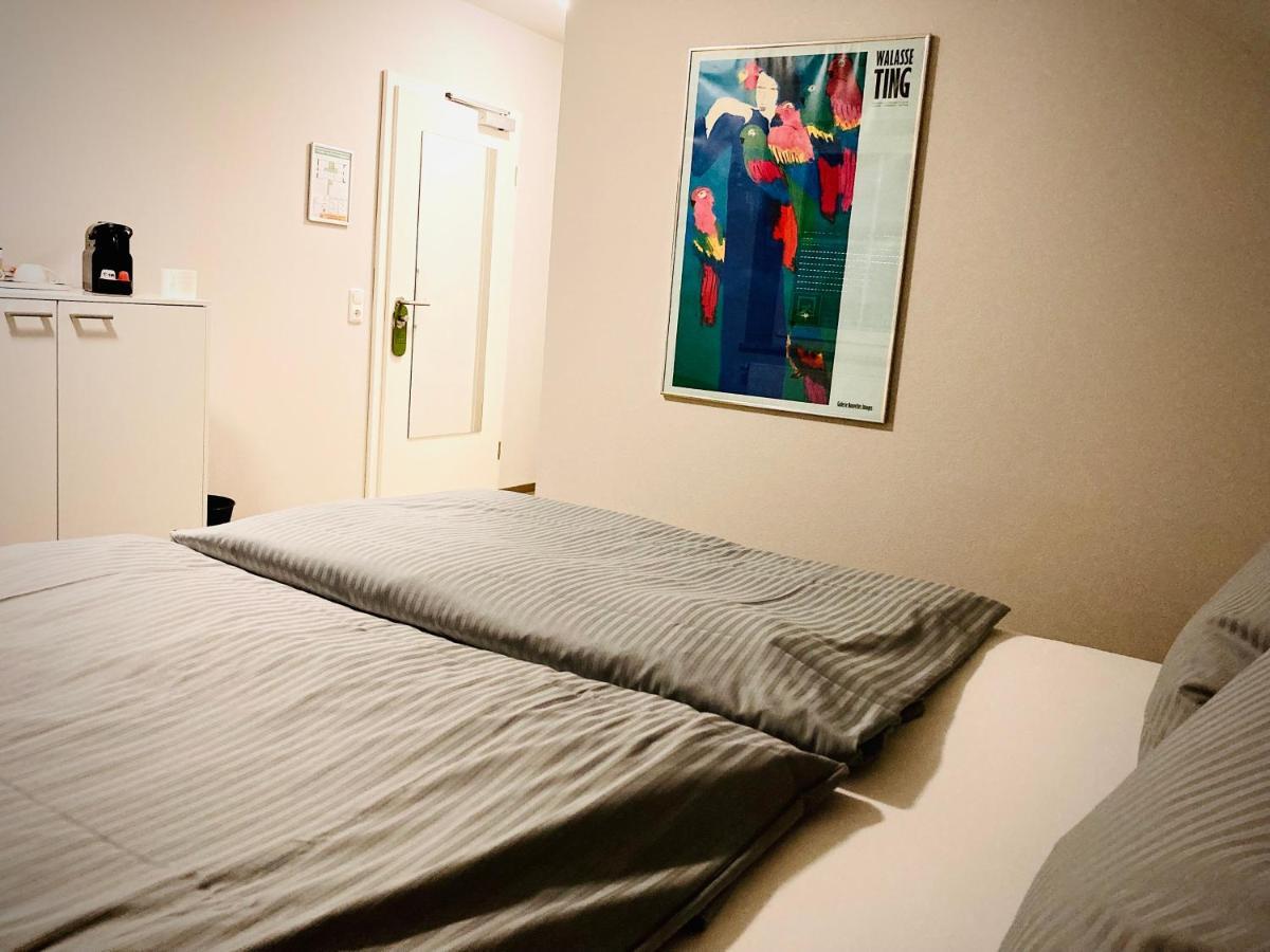 Das SinGold Hotel mit Highspeed WLAN und digitalem Schlüssel Email Adresse erforderlich Schwabmunchen Exterior foto