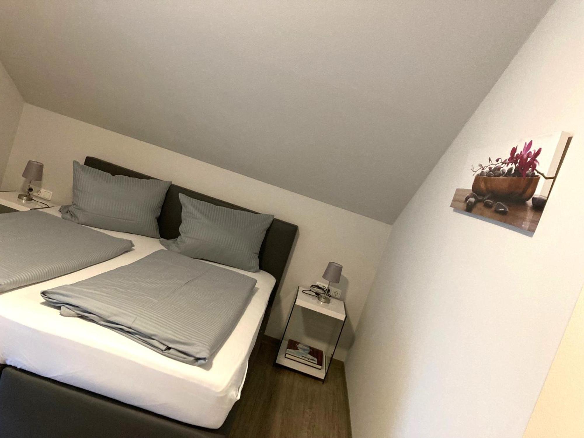Das SinGold Hotel mit Highspeed WLAN und digitalem Schlüssel Email Adresse erforderlich Schwabmunchen Exterior foto